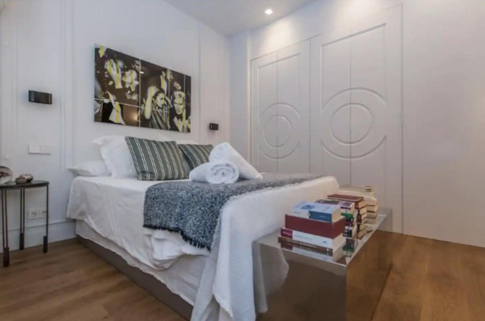 Apartamento De Lujo En Neptuno Appartement Madrid Buitenkant foto